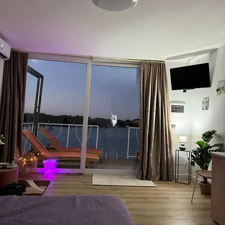 Botel Houseboat Costa Smeralda Golfo Aranci