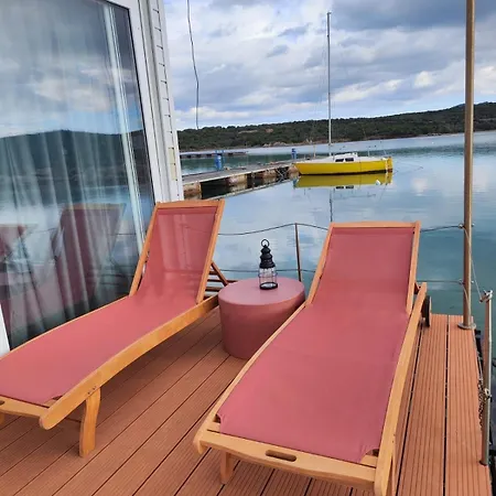 Houseboat Costa Smeralda Botel Golfo Aranci
